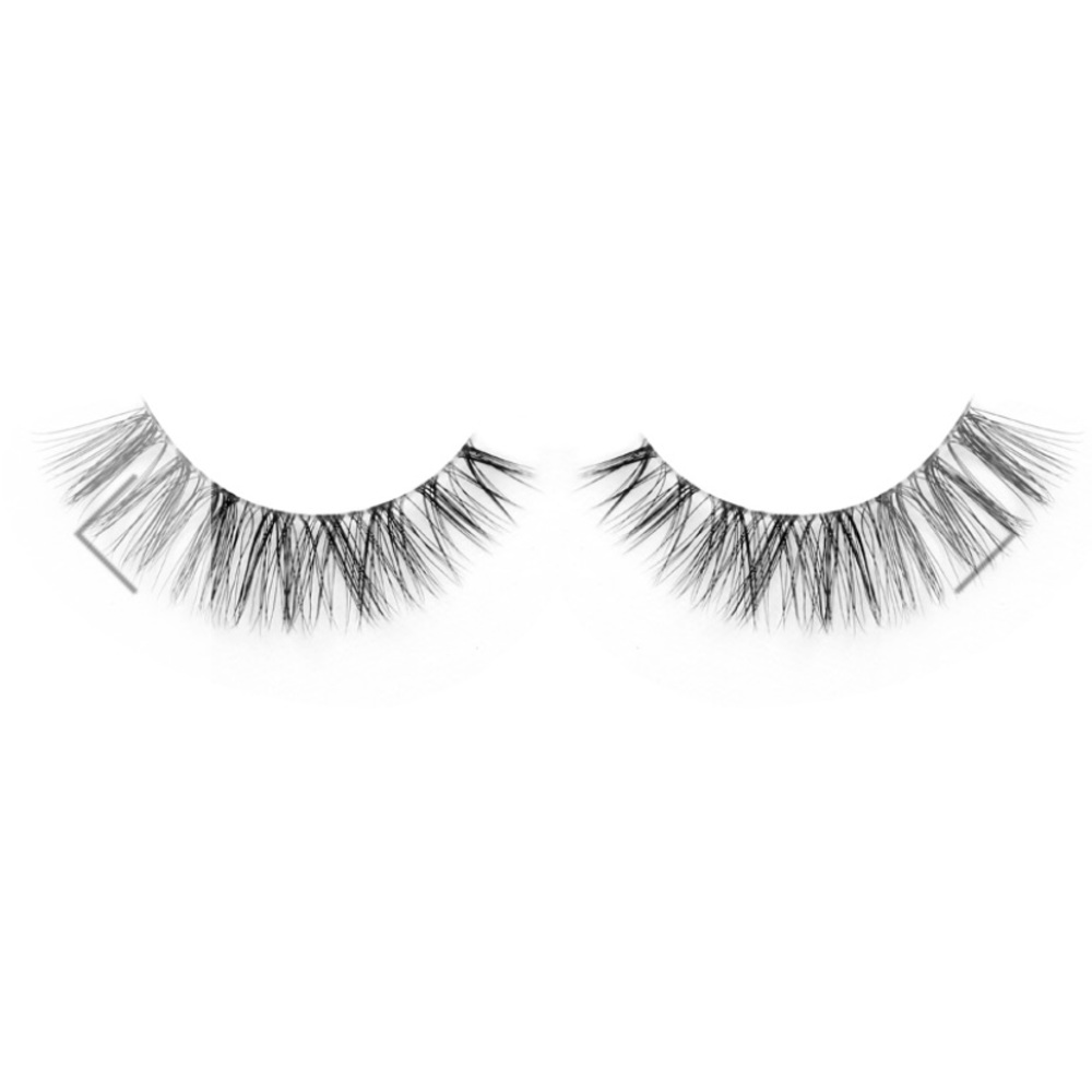 NWT Camara Aunique Beauty Lashes